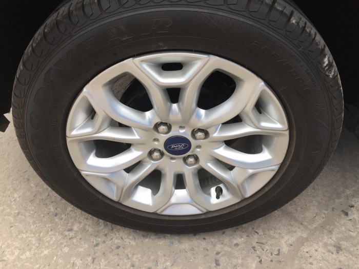 Gia đình cần bán For Ecosport 2015, màu xám, gia đình sử dụng