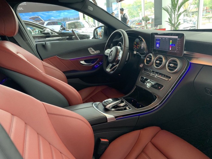 Mercedes C300 AMG - 2019