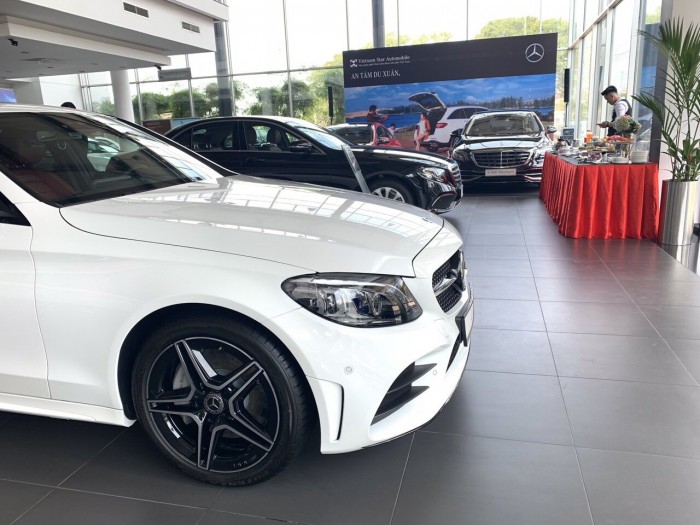 Mercedes C300 AMG - 2019