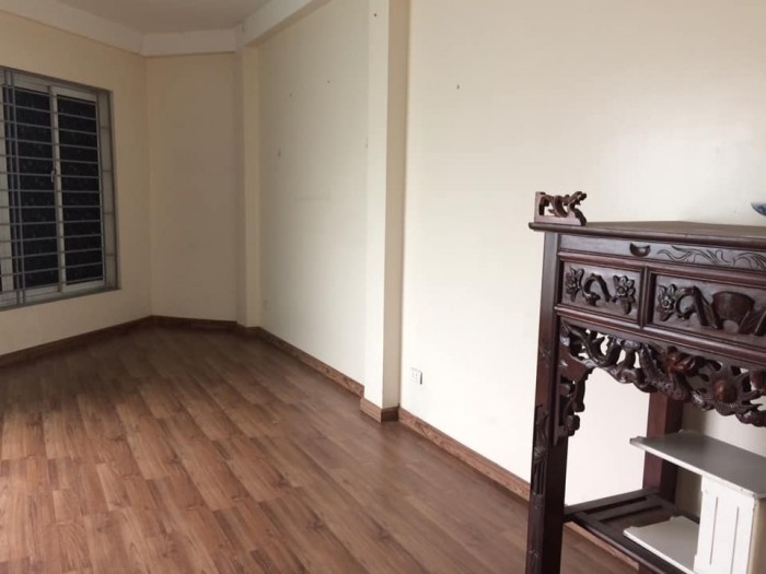 Nhà mặt phố Thanh Nhàn, Hai Bà Trưng 30m2, 5 tầng