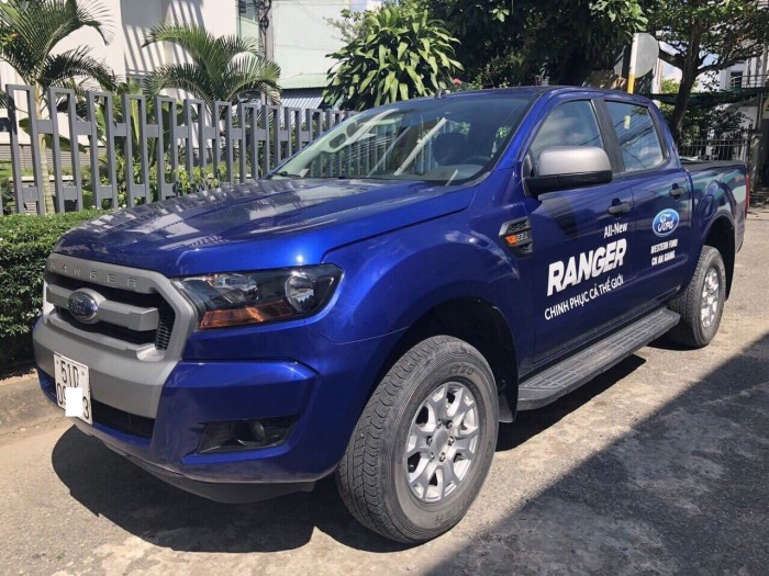 Ranger XLS AT, 2016 đăng ký 2017, xe demo cty, màu xanh biển, bảo hành hãng, đẹp như ảnh