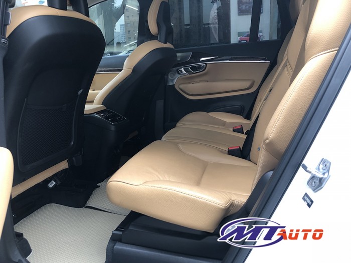 Volvo Xc90sx 2016 Dky lần đầu T12/2017 mới 99,99% Siêu Siêu Lướt 15000km Zin.  LH 0982.842838