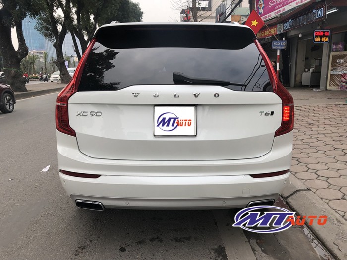 Volvo Xc90sx 2016 Dky lần đầu T12/2017 mới 99,99% Siêu Siêu Lướt 15000km Zin.  LH 0982.842838