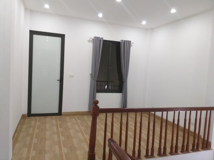 Bán Gấp! Nhà mới tinh phố Trương Định, 10m ra mặt phố, 50m2.