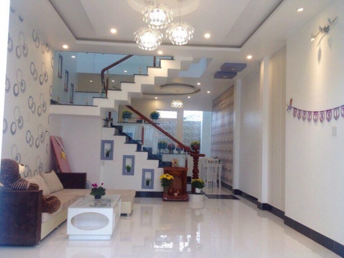 Bán nhà Minh Khai 50m2, 4 tầng, cách phố 30m nhà đẹp ở luôn