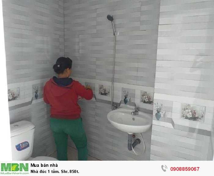 Nhà đúc 1 tấm. Shr. 850t.