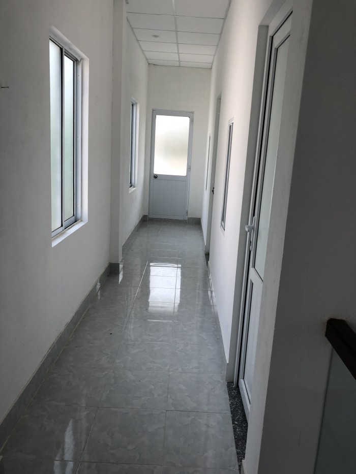 Bán nhanh nhà 2 tầng kiệt Nguyễn Khoa Chiêm giá cực rẻ.