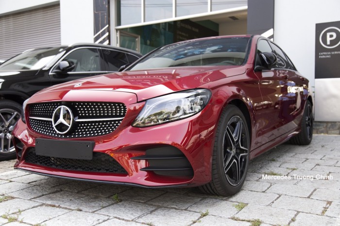 Mercedes-Benz C300 AMG - 2019