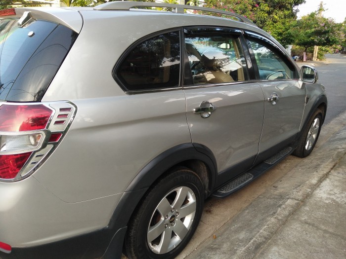 Gia đình cần bán xe Captiva 2007 Lt số sàn, màu bạc
