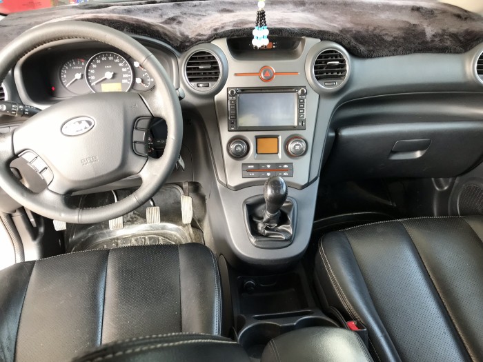 Bán Kia Carens EX 2.0MT màu bạc số sàn sản xuất 2015 biển tỉnh đi 60.000km