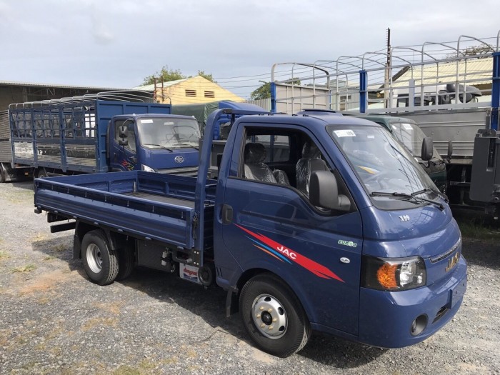 Tải Nhẹ JAC X5- 990kg- máy dầu euro4 trợ lực, kính chỉnh điện