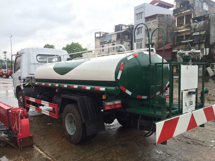 Bán xe téc phun nước tưới cây rửa đường Dongfeng 5 khối ( m3 )