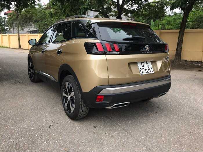 Giá xe Peugeot 3008 Vàng Kim về Peugeot Lào Cai 2019