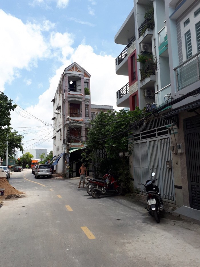 Cần bán nhà hẻm Phan Huy Ích, sổ hồng riêng, diện tích 84m2