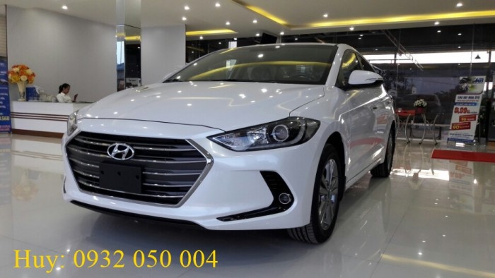 Hyundai Elantra 1.6AT - GIAO NGAY
