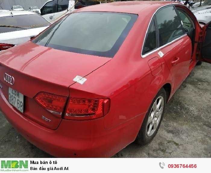 Bán đấu giá Audi A4