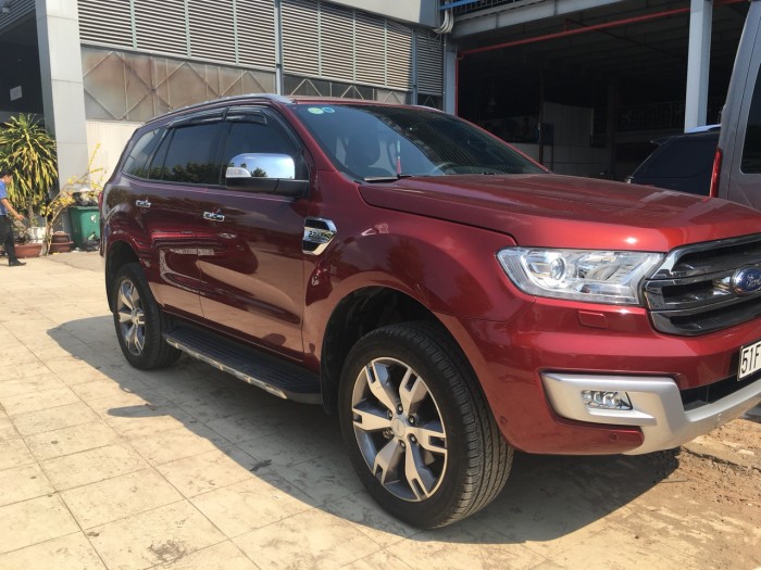 Ford Everest 2.2L Titanium đăng ký 2017