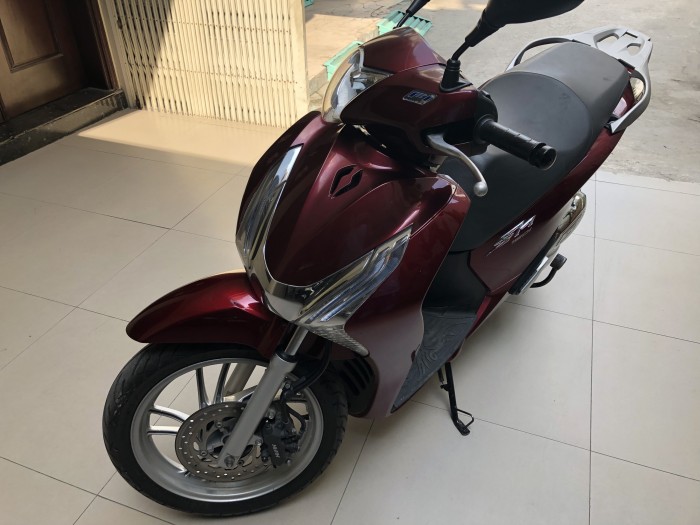 Gia đình bán SH 150i đỏ 2014 xe bstp chính chủ