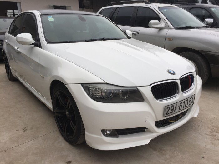 Xe BMW 3 Series 320i 2009