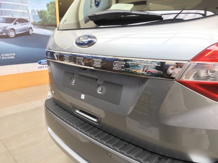 Ford Everest giao ngay đủ màu,km hấp dẫn nhất trong tháng