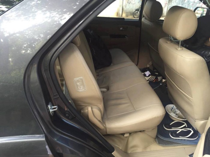 Bán Xe Fortuner 2014 tự  động  xám chì đi 69 000 km