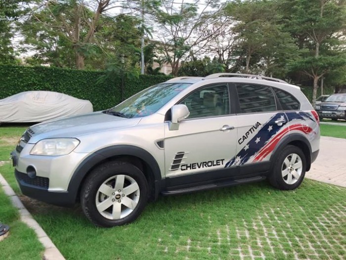 Bán nhanh Captiva LT 2007 số sàn màu bạc chính chủ.