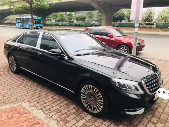 Maybach S600 nhập Đức,màu đen,Model 2016,đăng ký 2017,biển Hà Nội,lăn bánh 9000km.