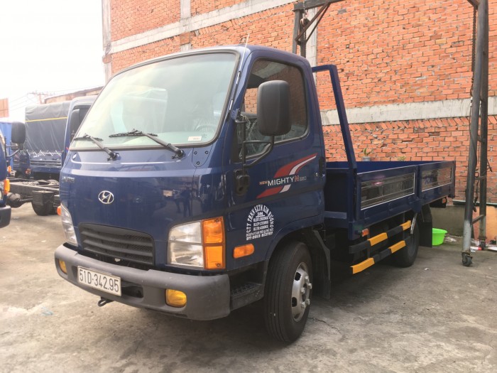 Xe tải hyundai n250 tải trọng 2,2 tấn, thùng dài 3m6, hỗ trợ trả góp đến 85%, nhiều quà tặng khuyến mãi hấp dẫn.