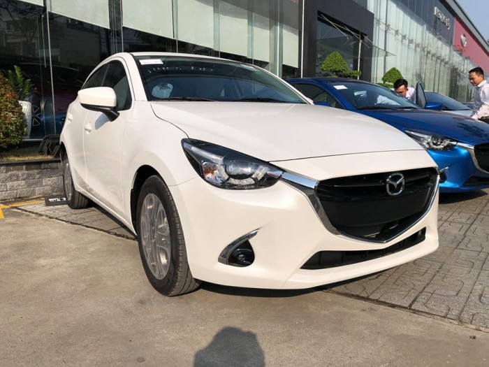 Mazda 2 Nhập Thái 100% - Chất Lượng Vượt Trội - Hỗ Trợ Vay Tối Đa - Giao Xe Tận Nhà - Giá Ưu Đãi
