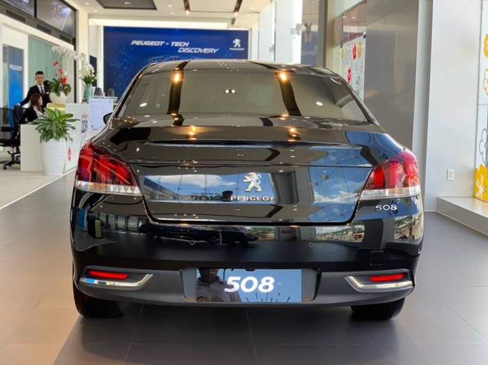 Sedan nhập Pháp Peugeot 508 đời 2015 Mới Khuyến mãi hấp dẫn