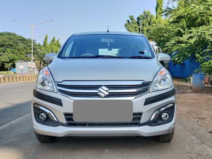 Bán Suzuki Ertiga 2017 màu trắng bạc số tự động nhập khẩu