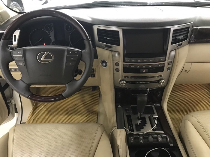 Bán Lexus LX570 nhập Mỹ, màu trắng,sản xuất 2013, đăng ký 2014, tư nhân, chính chủ, biển Hà Nội.
