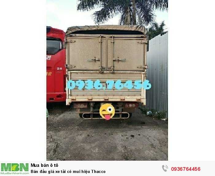 Bán đấu giá xe tải có mui hiệu Thacco