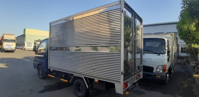 Giá Xe Tải Hyundai Porter H150 1.5 Tấn Thùng Kín , Hỗ Trợ Vay 80%