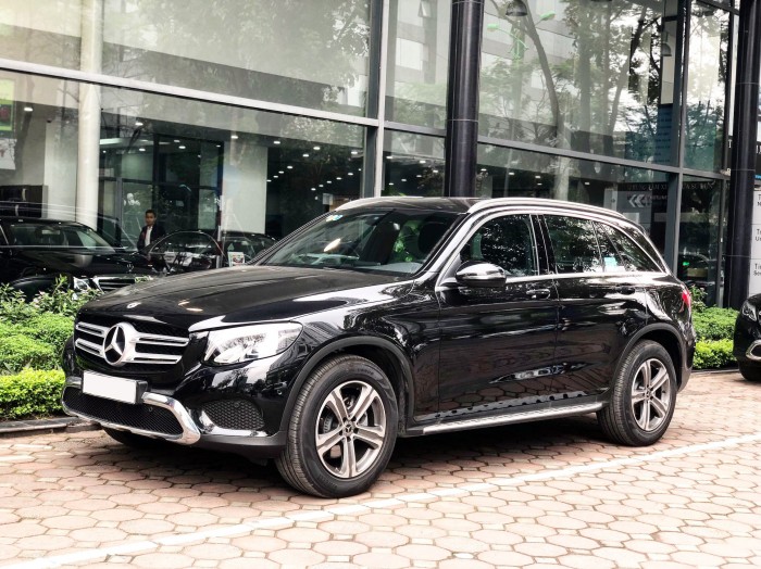 Bán Mercedes GLC200 2019 siêu lướt chính chủ giá cực tốt