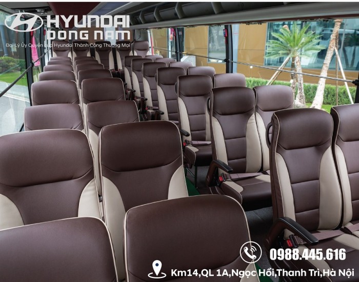 Xe khách Hyundai Universe 47 chỗ 2018