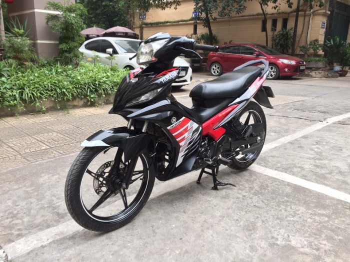 YAMAHA Exciter 135 côn tay đỏ đen biển Hà nội 5 số