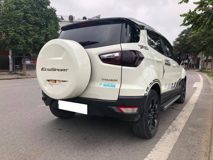 Gia đình cần bán cần bán EcoSport titatium 2016, số tự động, màu trắng