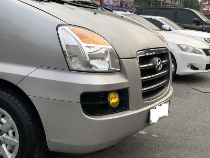 Hyundai Grand Starex 2.5MT sản xuất 2007 bản 12 chỗ màu Bạc