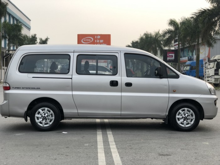 Hyundai Grand Starex 2.5MT sản xuất 2007 bản 12 chỗ màu Bạc