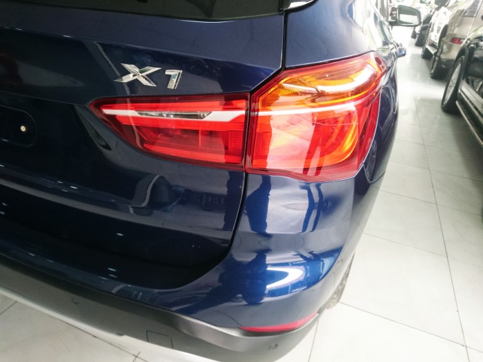Bán BMW X1 màu xanh 2016