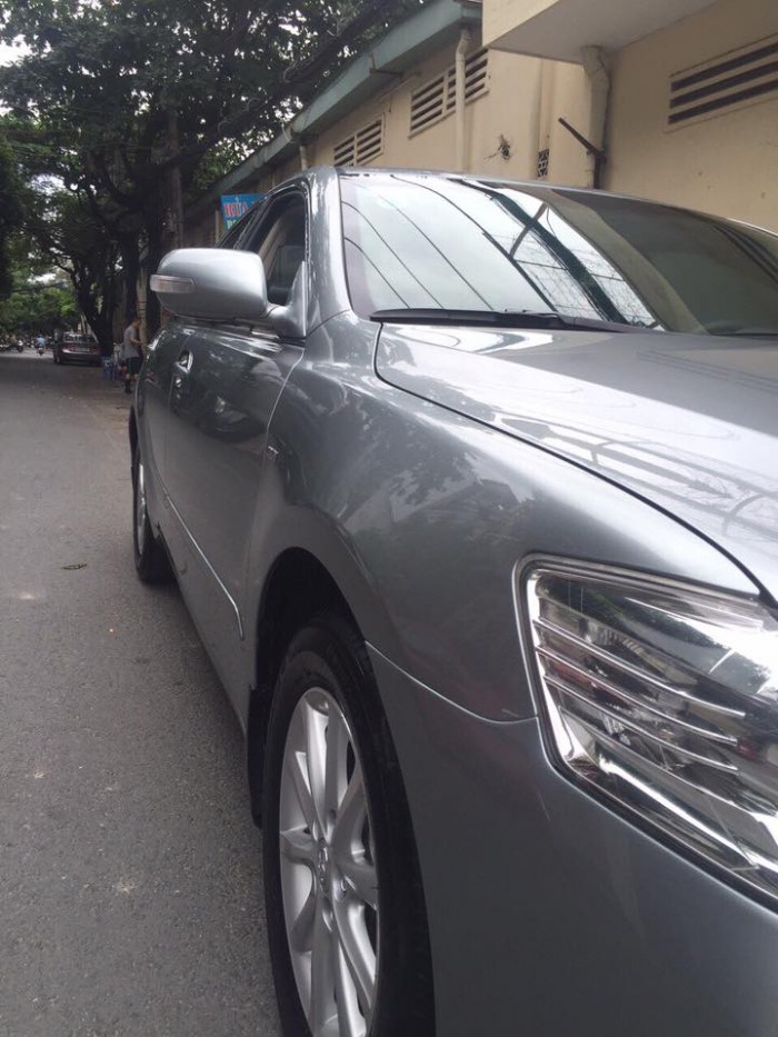 Bán Toyota Camry 2011 bản 2.4G màu xám tự động rất đẹp.