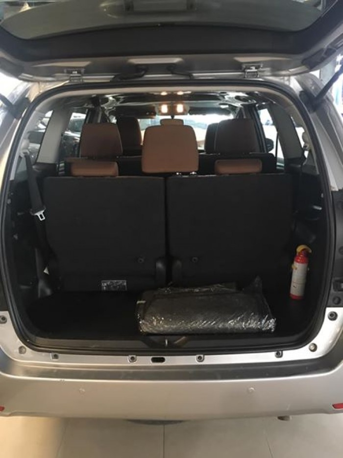 Toyota Innova 2.0E 2016 Số sàn