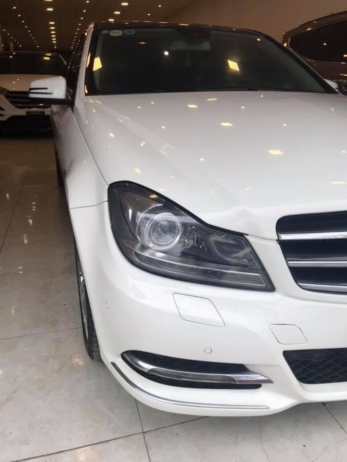 Mercedes C200 2012