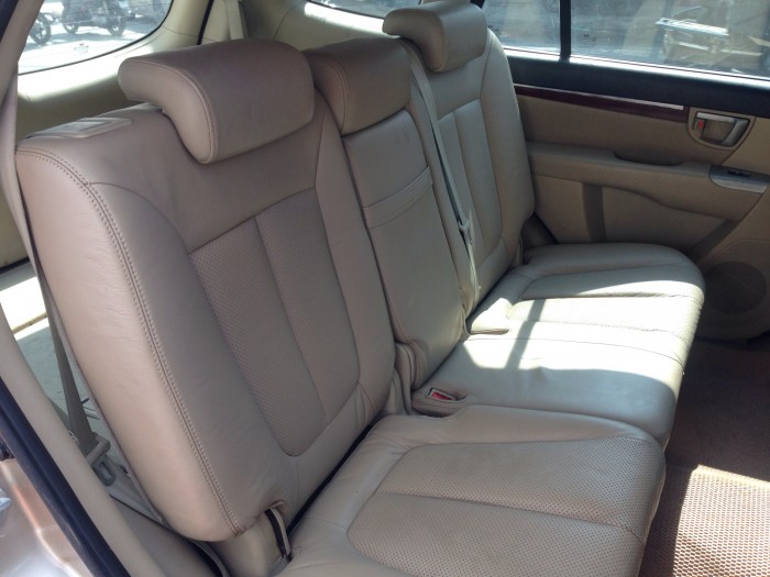 Bán Hyundai Santafe 2008 máy dầu số sàn zin một chủ.