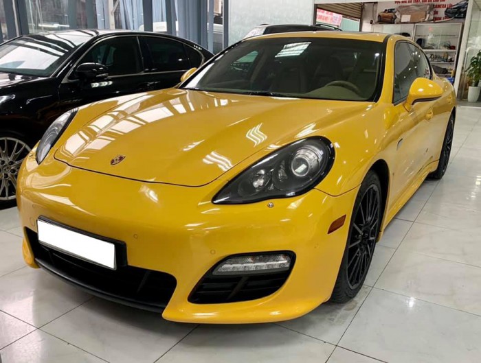 Porsche Panamera sản xuất 2010 đăng kí 2011