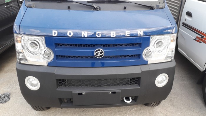 Ngoại hình Dongben mang đậm dấu ấn phong cách xe địa hình sang trọng