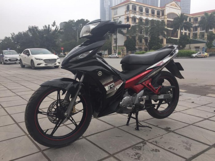 Exciter 135cc côn tự động màu đỏ đen biển HN 5 số