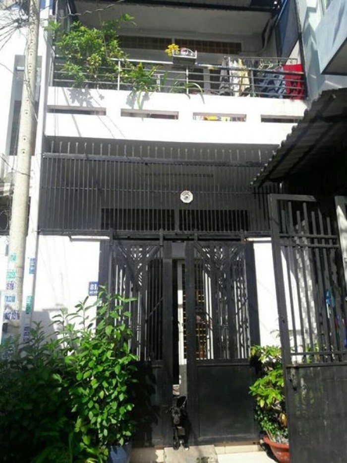 Bán nhà hẻm lớn đường Cao Thắng Q.3
