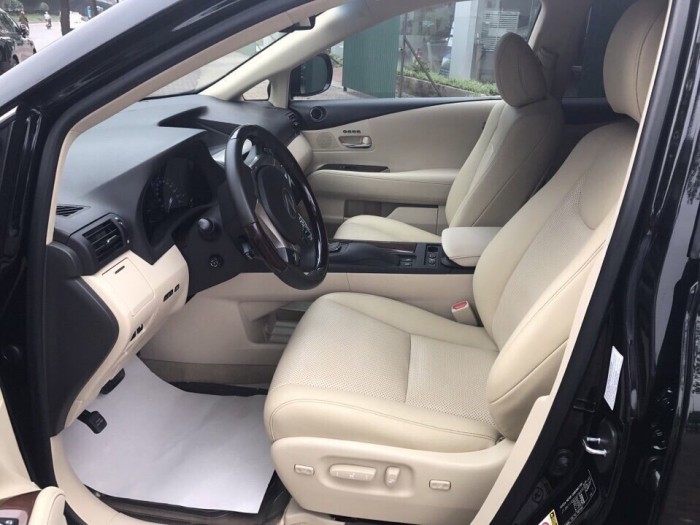Bán Lexus RX350 màu đen,nội thất kem,sản xuất và đký 2015,biển Hà Nội .